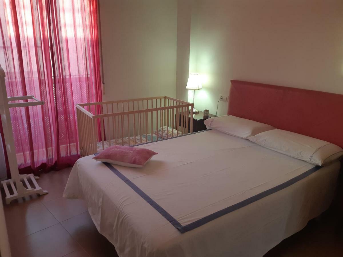 Terraza Y Playa Costa Tropical Apartment Торенуева Екстериор снимка